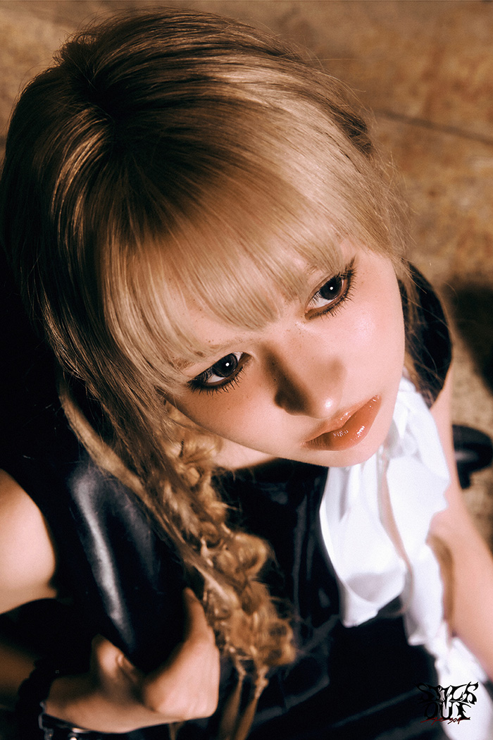 NMIXX Fe3O4 fanplee サイン会 限定 リリー NMIXX Fe3O4 fanplee サイン会 限定 リリー Lily 2nd EP 'Fe3O4