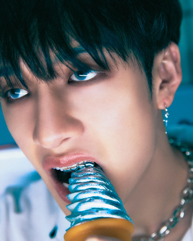 Stray Kids Bangchan ラントレ Stray Kids : Notice